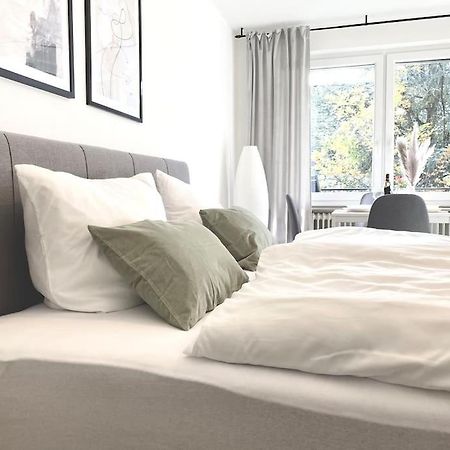 Top-Apartment Mit Parkplatz Und Balkon Reutlingen Exterior photo